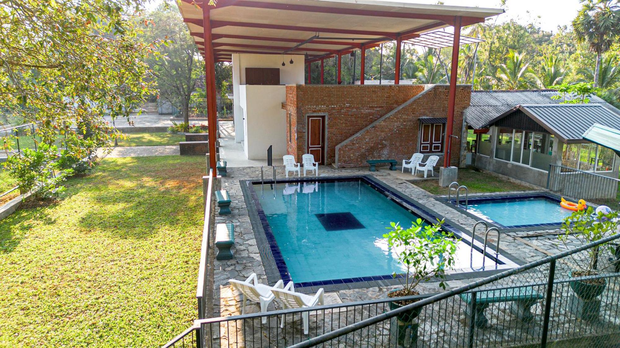 Hungili Farm & Eco Resort Maho Exteriör bild