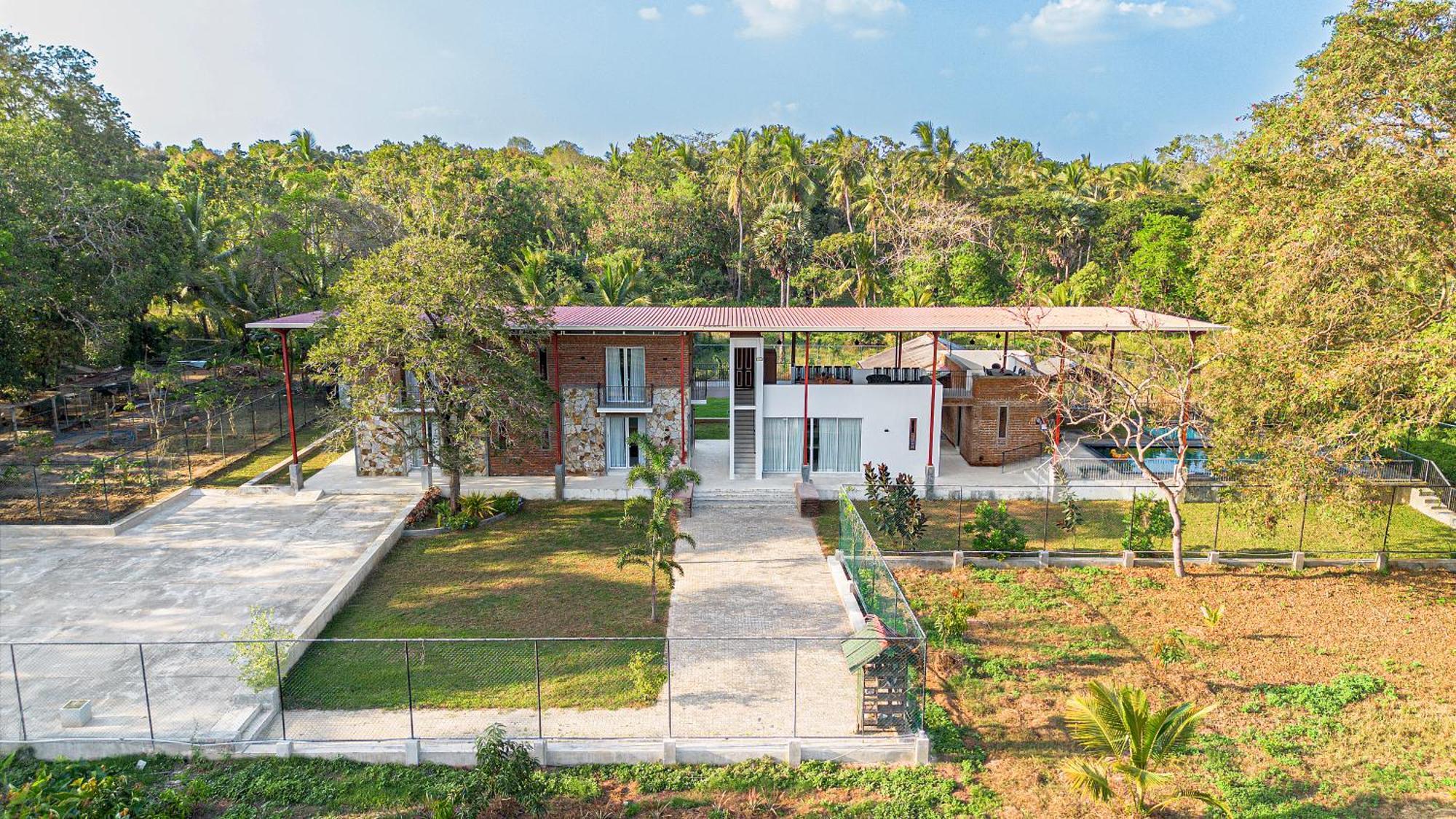 Hungili Farm & Eco Resort Maho Exteriör bild